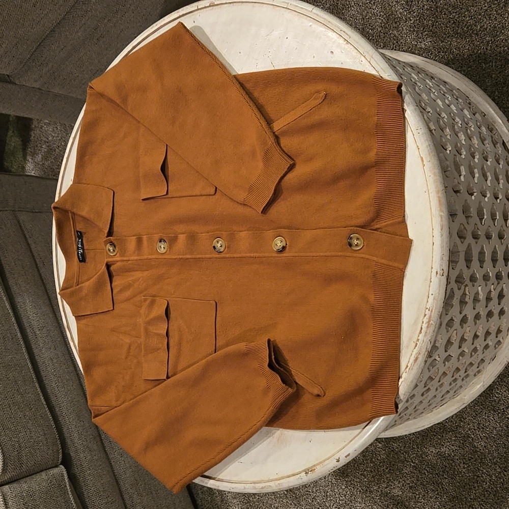 NWOT women's Buttoned sweater size Small